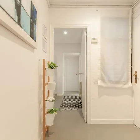 Apartment Charm And Privacy In Gothic Quarter - By Myrentalhost *