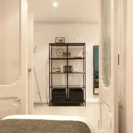 Charm And Privacy In Gothic Quarter - By Myrentalhost * Barcelona