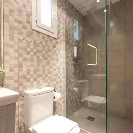 Charm And Privacy In Gothic Quarter - By Myrentalhost Barcelona